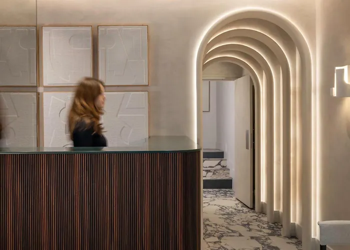 Hotel Des Carmes By Malone Parigi